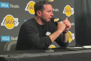 雷迪克：我对球队赛季的表现感到自豪，赛季初很多人认为我们是附加赛球队